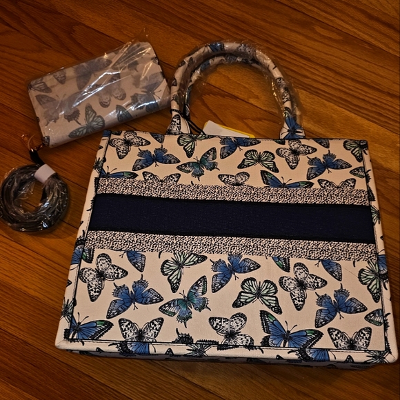 Butterfly Print Tote and Wallet Set - Picture 1 of 6